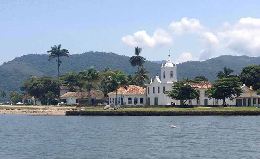 Laura Fam Brazil dec 2012, View of Paraty