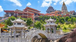 Temple | Malaysia | The Ultimate Travel Company