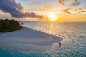 An Idyllic White-Sand Beach in Belize | Luxury Belize Holidays | The Ultimate Travel Company