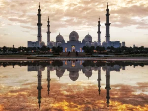Abu Dhabi | Architecture | Ultimate Travel Company