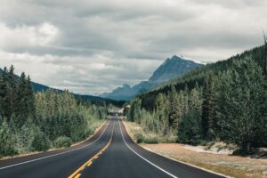 National Park Road in Jasper | Luxury Canada Holidays | The Ultimate Travel Company