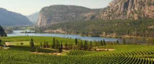 Kelowna and Okanagan - Okanagan Lake - Ultimate Travel Company