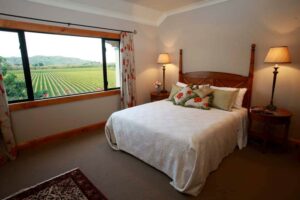 Breckenridge Lodge, Napier | New Zealand | Cozy's bedroom | The Ultimate Travel Company