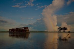 Delfin Amazon Cruises, Northern Amazon