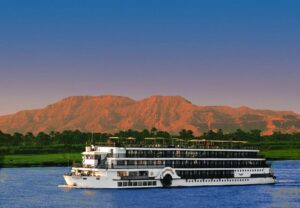 The Oberoi Zahra Cruise | Ultimate Travel Company