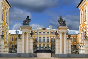 Latvia | House of the Black Heads | The Ultimate Travel Company