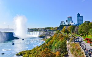 View of Niagara Falls in Autumn | Luxury Canada Holidays | The Ultimate Travel Company