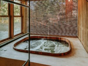 Bathtub at Pousada Trijuncao | Luxury Brazil Holidays | The Ultimate Travel Company