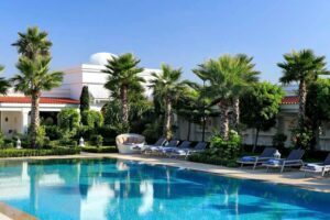 Le Mirage | Ultimate Travel Co