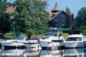 Fairmont Le Château Montebello, Quebec | The Ultimate Travel CompanyFairmont Le Château Montebello, Quebec | The Ultimate Travel Company