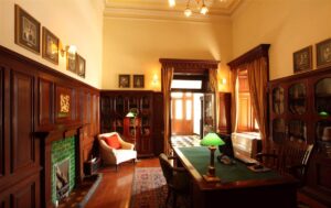 Ananda In The Himalayas | India | the Ananda study room | The Ultimate Travel Company