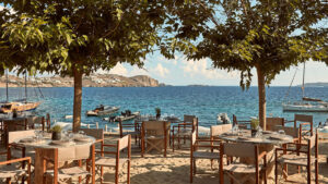 Bill and Coo, Mykonos | Ultimate Travel Company