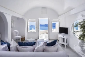 Canaves Oia, Santorini | Ultimate Travel Company