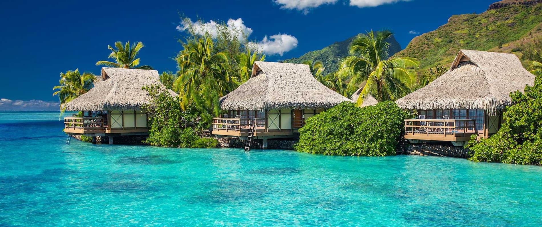 Overwater Bungalows | Luxury French Polynesia Holidays | The Ultimate Travel Company