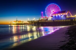 Colourful Ferris Wheel in Coastal California | Luxury USA Holidays | The Ultimate Travel Company