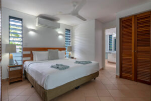 Peninsula Boutique Hotel, Port Douglas | Queensland | Peninsula Hotel bedroom | The Ultimate Travel Company