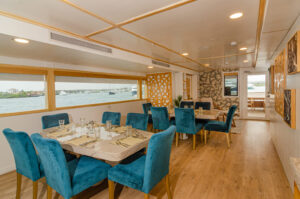 Sea Star Yacht, Cruises in the Galapagos | Ultimate Travel Co