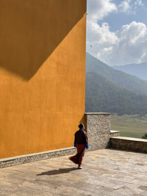 Gangtey Host shot by Wahyu Kelsall