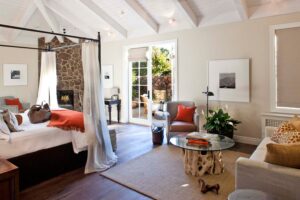 Hotel Yountville, Napa Valley | The South West | bedroom | The Ultimate Travel Company