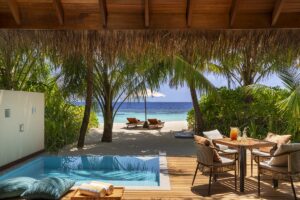 Huvafen-Fushi-Deluxe-Beach-Bungalow-with-Pool-Exterior-View