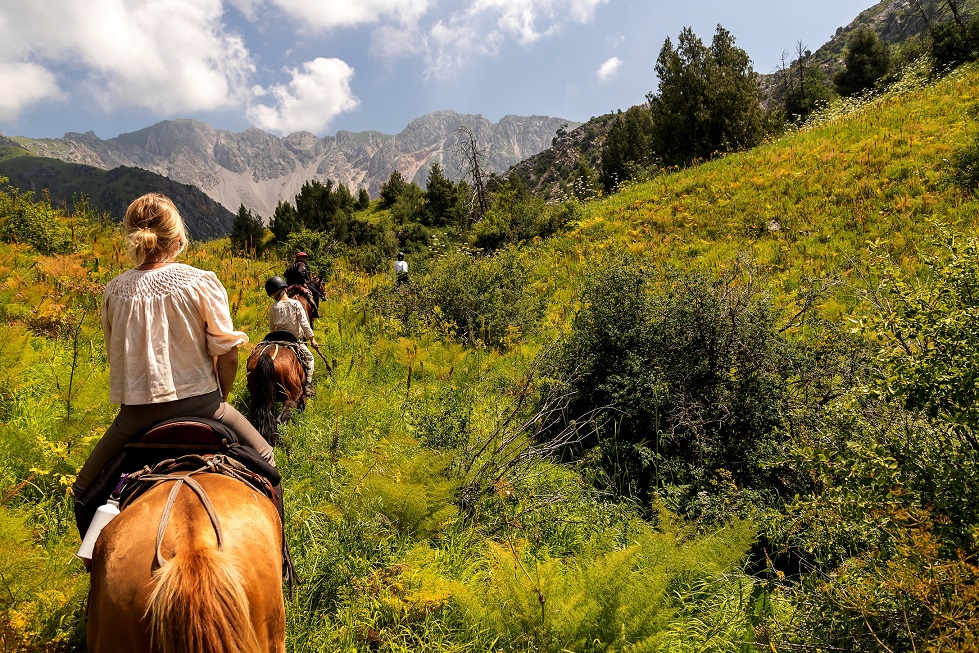 Alexandra Tolstoy RIding l Kyrgyzstan | The Ultimate Travel Company