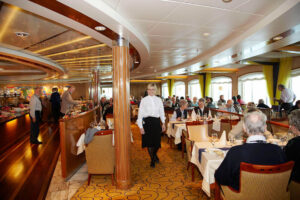 MS Midnatsol | Norway | Ultimate Travel Co