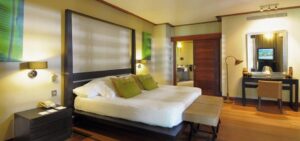 Paradis Beachcomber Golf Resort & Spa | Mauritius | bedroom | The Ultimate Travel Company