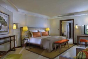 Royal Palm Beachcomber | Mauritius | the bedroom| The Ultimate Travel Company