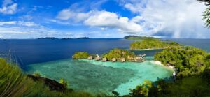 Misool Resort | Raja Ampat | Indonesia | The Ultimate Travel Company