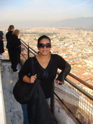 Roz | Expert Page | Ultimate Travel Company