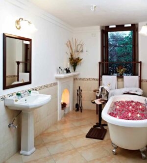 Shahpura Bagh, Rajasthan | India | bathroom | The Ultimate Travel Company