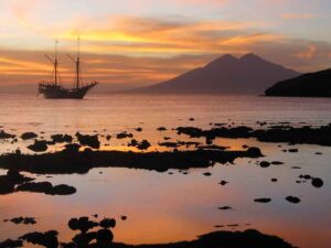 Silolona And Si Datu Bua, Indonesia | Indonesia | The Silona on sunset | The Ultimate Travel Company