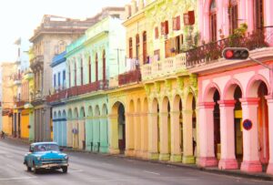 Colourful Houses in Cuba | Luxury Cuba Holidays | The Ultimate Travel Company