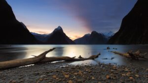 Milford Sound Lakeside | New Zealand Holidays | The Ultimate Travel Company