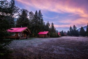 Grizzly Bear Ranch, Selkirk Mountains | The Ultimate Travel Company
