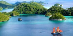 Tiger Blue, Eastern Indonesia | The Ultimate Travel Company