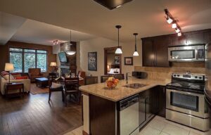 Stoneridge Mountain Resort, Canmore | Canada | Stoneridge kitchen | The Ultimate Travel Company