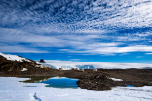 View Across the 'White Desert' of Antarctica | Antarctica Holidays and Antarctica Cruises | The Ultimate Travel Company