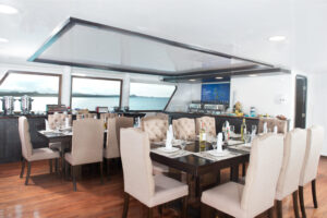 Elite, Galapagos Islands | Ecuador | Elite Dining room | The Ultimate Travel Company