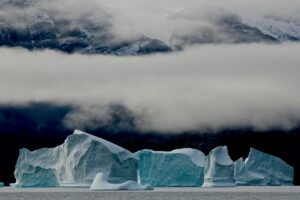 Giant Icebergs | Luxury Arctic Holidays | The Ultimate Travel Company
