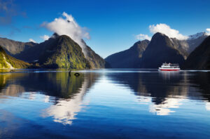 Milford Sound | New Zealand Holidays | The Ultimate Travel Company