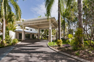 MANDALAY LUXURY BEACHFRONT APARTMENTS, PORT DOUGLAS | Indonesia | Front view | The Ultimate Travel Company