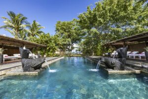 Shanti Maurice Resort & Spa | Mauritius | main pool | The Ultimate Travel Company