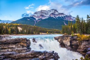 View of the Canadian Rockies | Luxury Canada Holidays | The Ultimate Travel Company