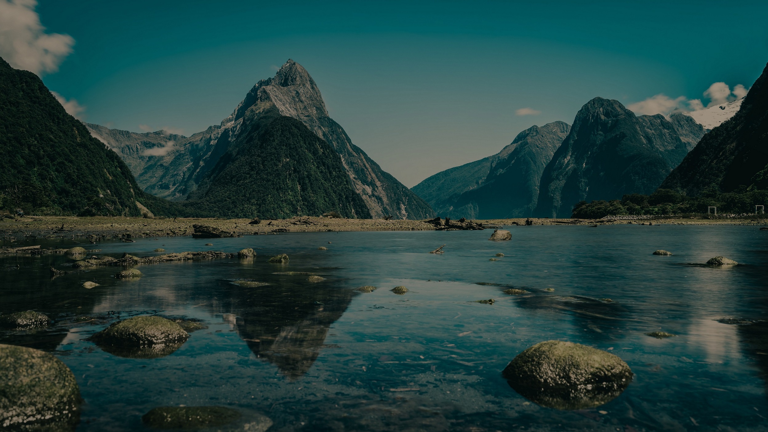 Milford Sound | New Zealand | The Ultimate Travel Company