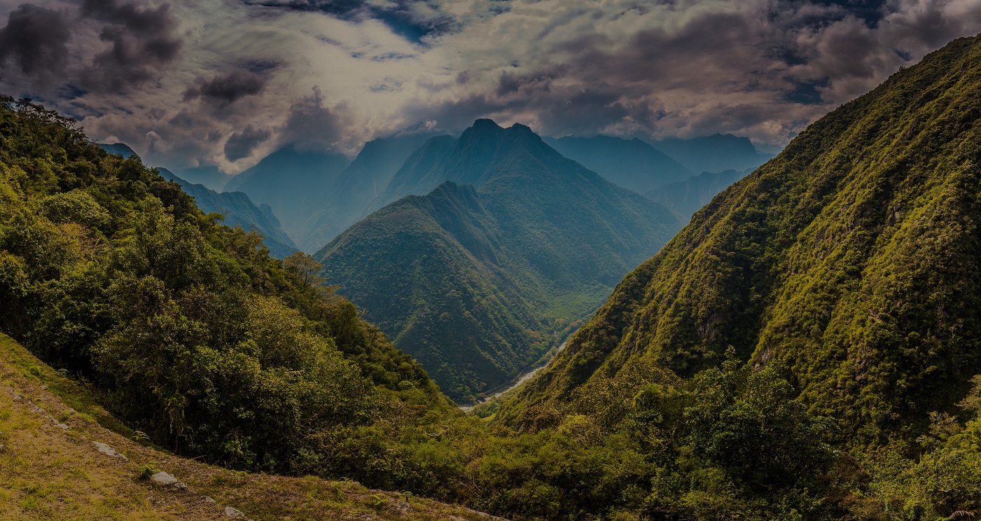 Panoramic View of the Sacred Valley Mountains | Luxury Peru Holidays | The Ultimate Travel Company