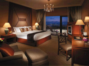 Shangri-la, Bangkok | The Ultimate Travel Company