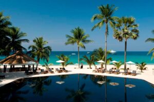 The Surin, Phuket | Thailand | pool | The Ultimate Travel Company