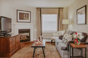 Pillar And Post Inn & Spa, Niagara-on-the-lake | Canada | living area | The Ultimate Travel Company