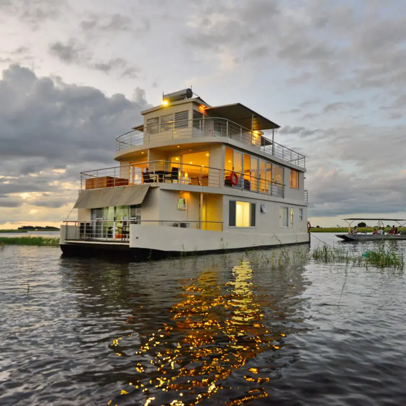Zambezi Queen, Botswana | Ultimate Travel Company